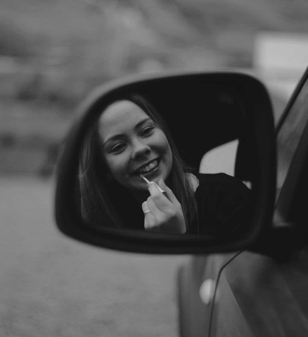 Outfit við photografi Petru Mørkøre 18